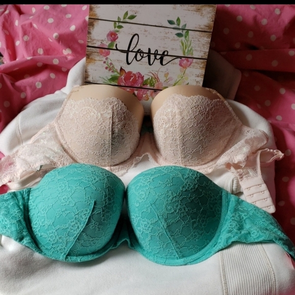 Other - 2 Victoria secret bras both size 32E DD